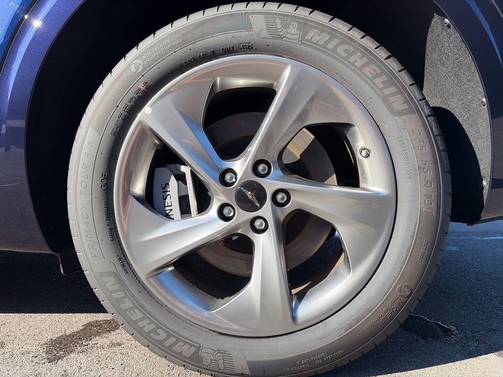 Used 2026 Genesis GV70 2.5T Select AWD/4WD image 22