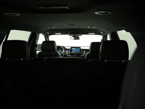 Certified 2024 GMC Yukon SLT AWD/4WD image 18