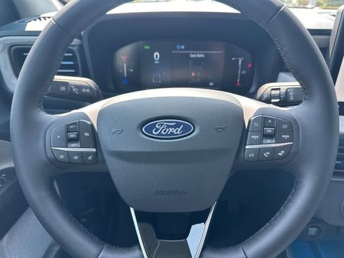 New 2025 Ford Maverick XLT w/ XLT Luxury Package image 21