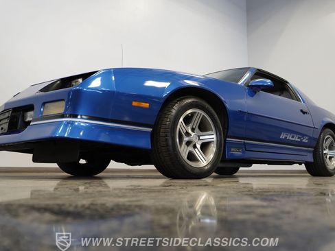 Used 1989 Chevrolet Camaro IROC-Z RWD image 21