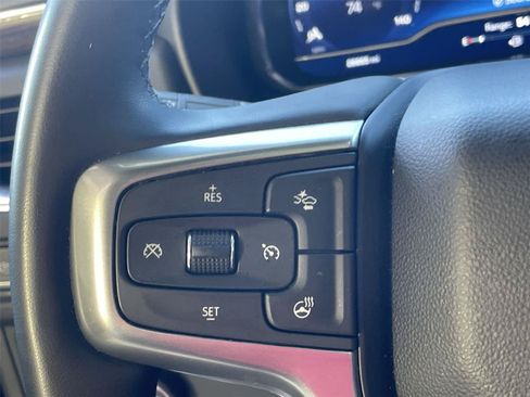 Used 2023 Chevrolet Tahoe Premier AWD/4WD image 24