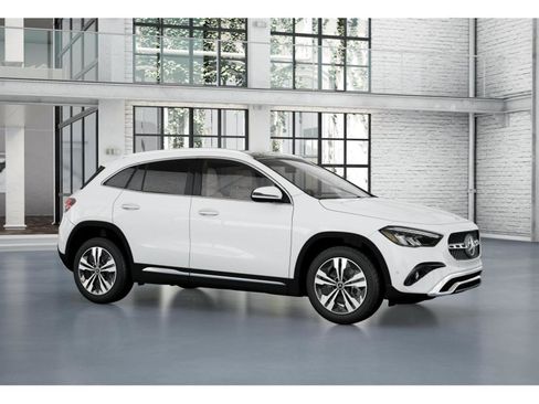 New 2026 Mercedes-Benz GLA 250 4MATIC image 15