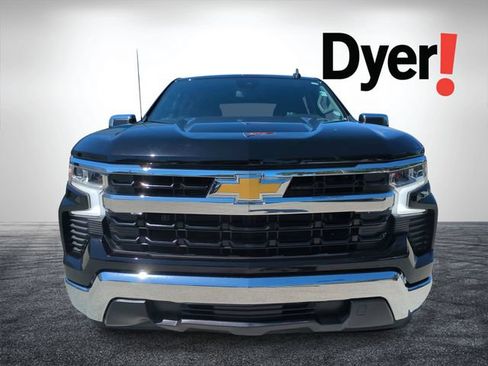 Used 2025 Chevrolet Silverado 1500 LT RWD image 9
