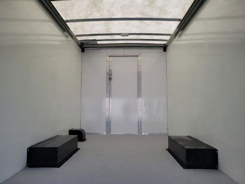 New 2025 Chevrolet Express 3500 w/ Power Convenience Package image 5