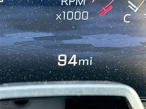 New 2025 Chevrolet Traverse LT w/ Enhanced Driving Package image 12