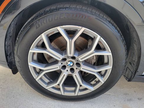 Used 2026 BMW X7 xDrive40i AWD/4WD image 18