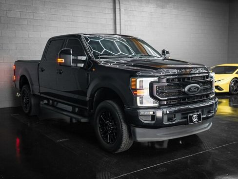 Used 2022 Ford F250 Lariat w/ Black Appearance Package image 10