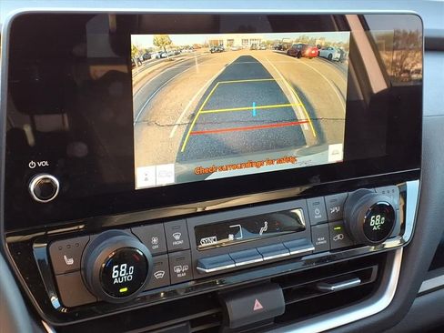Certified 2025 Toyota Grand Highlander AWD image 25
