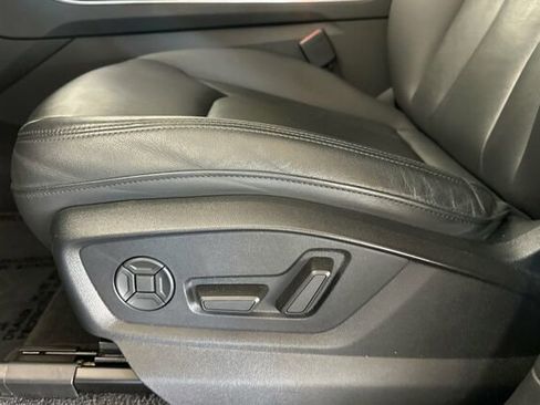 Used 2021 Audi Q7 3.0T Premium w/ Convenience Package image 13