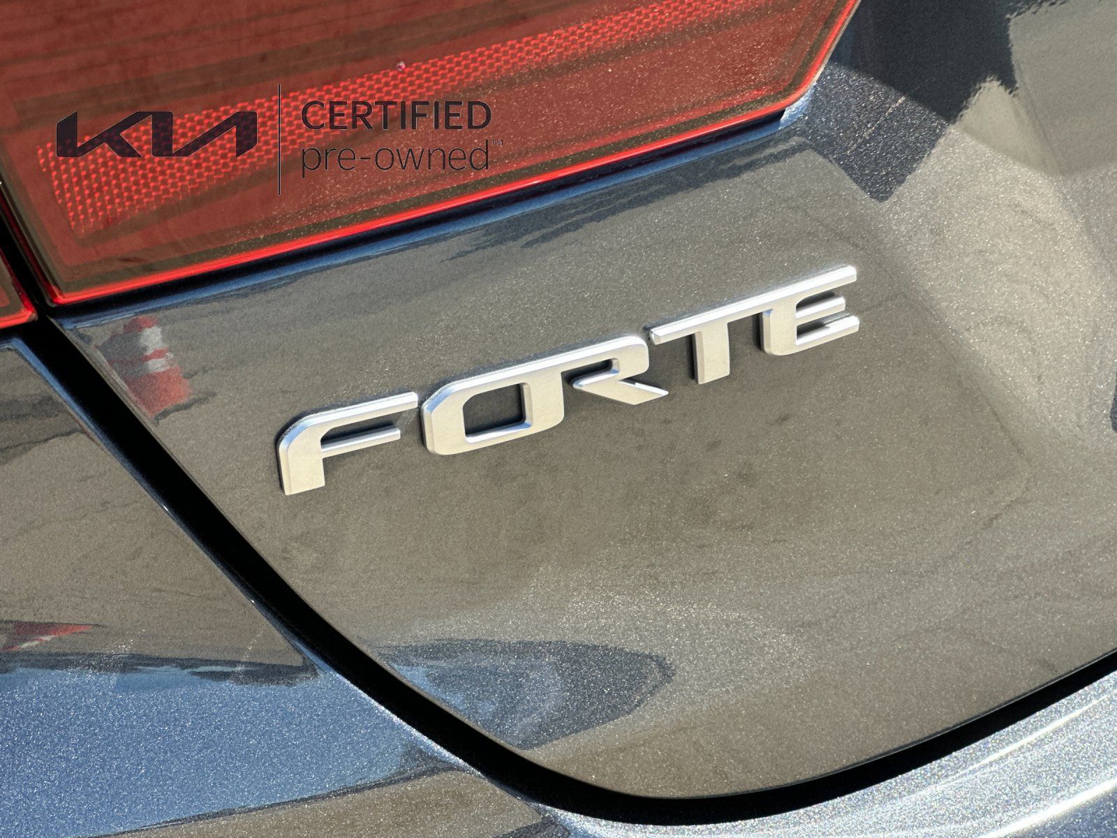 Used 2022 Kia Forte LXS FWD image 25