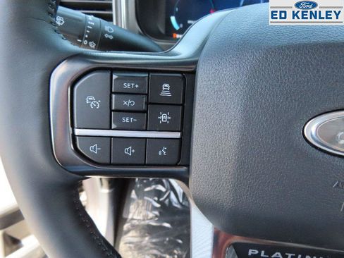 New 2025 Ford F350 Platinum w/ FX4 Off-Road Package image 24