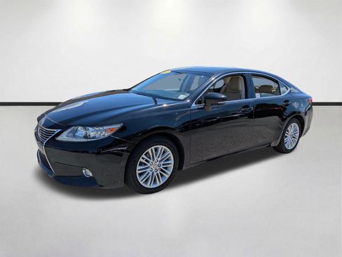 Used 2014 Lexus ES 350 w/ Luxury Package FWD image 8