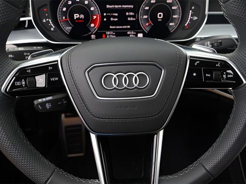 Used 2025 Audi S8 w/ Executive Package image 19