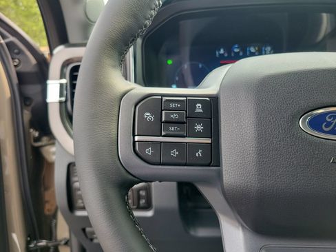 New 2026 Ford F350 Lariat w/ Lariat Premium Package AWD/4WD image 24