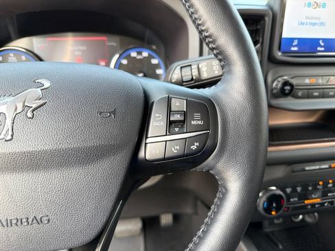 Used 2023 Ford Bronco Sport Outer Banks w/ Tech Package AWD/4WD image 17