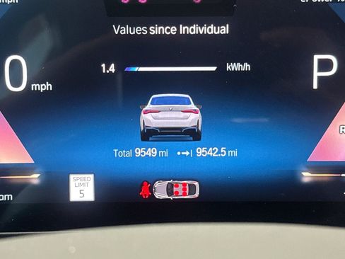 Used 2023 BMW i4 eDrive35 RWD image 32