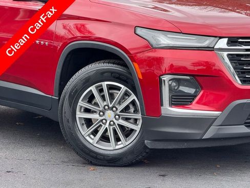 Used 2023 Chevrolet Traverse LT image 5