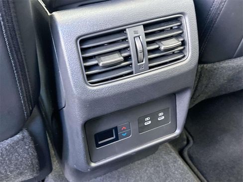 Certified 2024 Nissan Rogue SL w/ SL Premium Package image 37