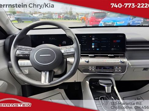 Used 2024 Hyundai Kona SEL image 6