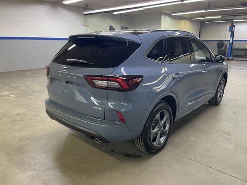 Used 2024 Ford Escape ST-Line w/ Tech Pack #1 image 7