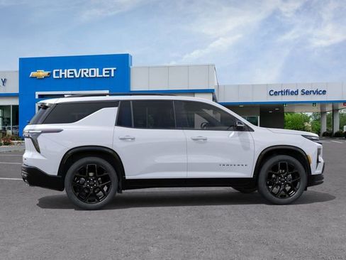 New 2026 Chevrolet Traverse RS FWD image 5