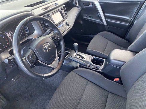 Certified 2018 Toyota RAV4 XLE FWD image 14