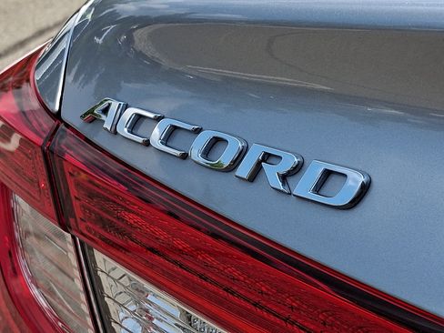Used 2021 Honda Accord EX-L image 30