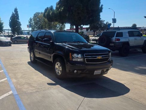 Used 2014 Chevrolet Tahoe LT RWD image 7