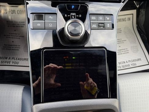 Used 2023 Subaru Solterra AWD image 27