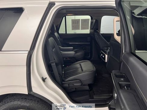 Used 2024 Ford Expedition XLT AWD/4WD image 35