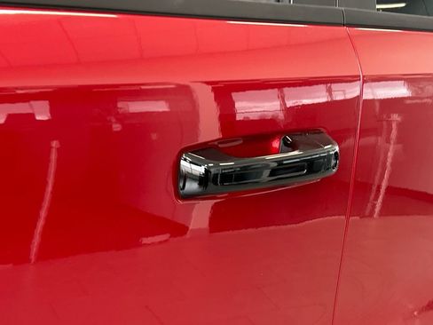 New 2026 RAM 1500 Big Horn AWD/4WD image 13
