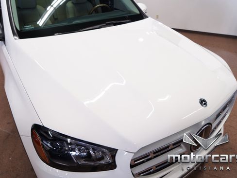Used 2021 Mercedes-Benz GLS 450 4MATIC image 13