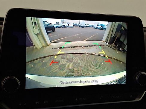 Used 2023 Nissan Sentra SV image 23