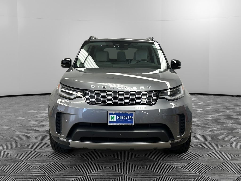 Used 2026 Land Rover Discovery S AWD/4WD image 8