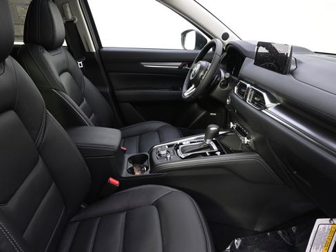 New 2025 MAZDA CX-5 AWD 2.5 S w/ Premium Plus Pkg image 16
