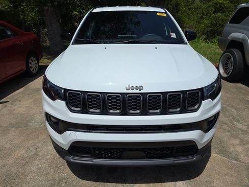 Certified 2026 Jeep Compass Latitude AWD/4WD image 12