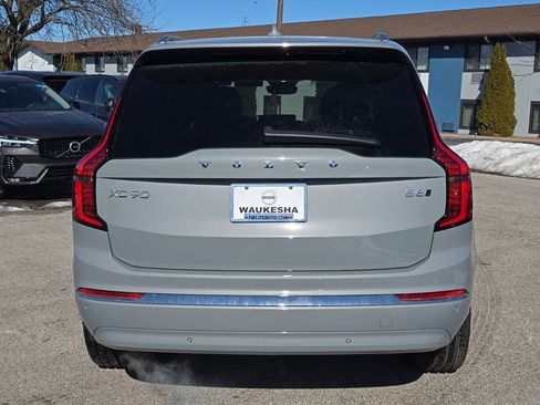New 2026 Volvo XC90 B6 Plus w/ Protection Package AWD/4WD image 4
