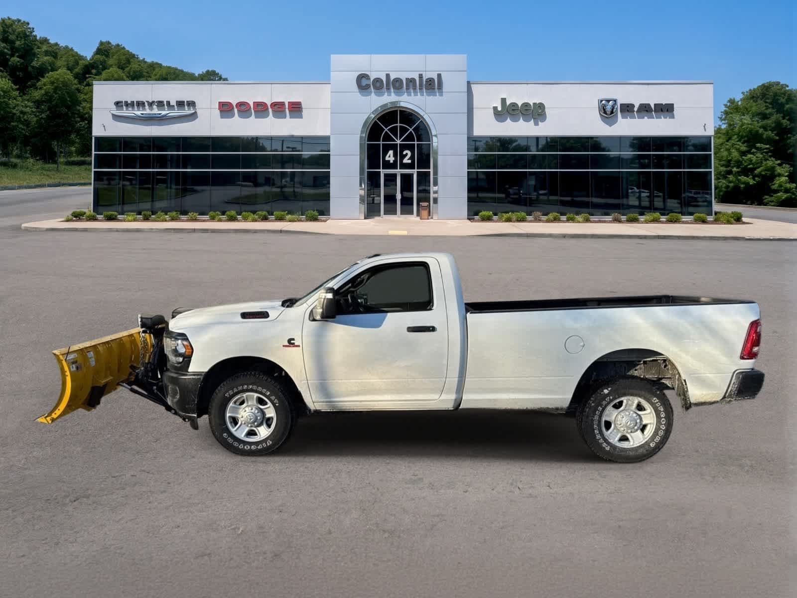 New 2024 RAM 3500 Tradesman w/ Safety Group AWD/4WD image 2