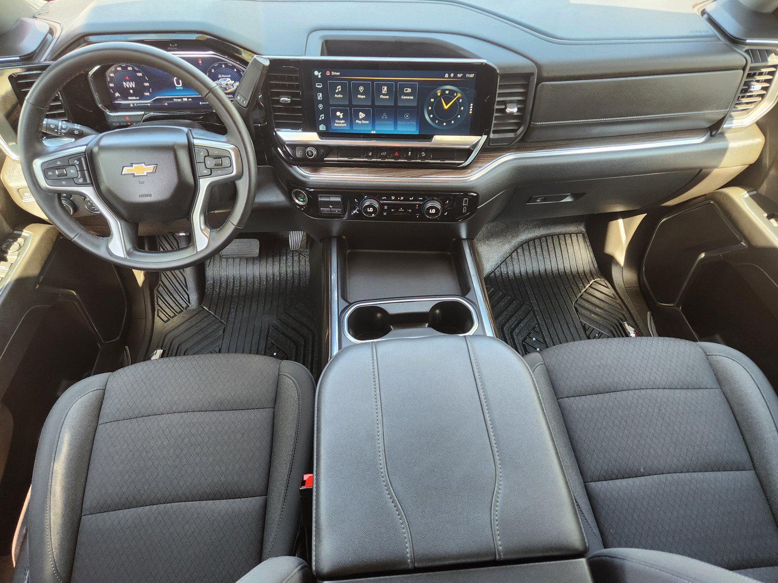 Used 2024 Chevrolet Silverado 2500 LT AWD/4WD image 8