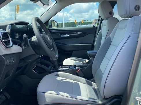 New 2026 Chevrolet TrailBlazer LT image 14
