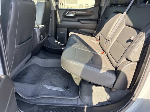 Used 2024 Chevrolet Silverado 1500 RST w/ Convenience Package II AWD/4WD image 22