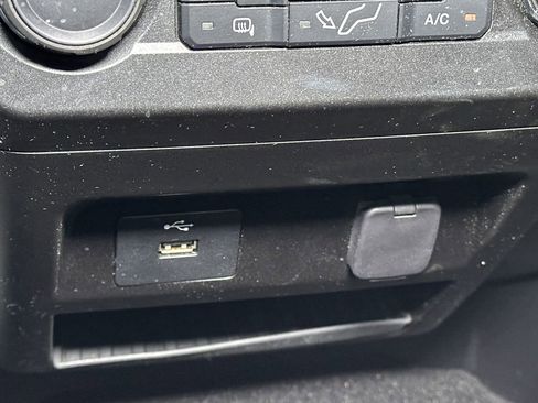 Used 2019 Ford F250 XLT w/ Snow Plow Prep Package image 42