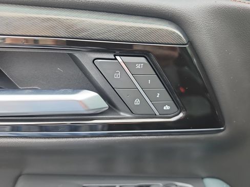 Certified 2025 GMC Yukon AT4 w/ AT4 Premium Plus Package AWD/4WD image 30
