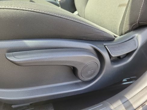Used 2024 Kia Forte LXS FWD image 15