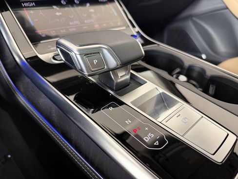 Used 2025 Audi Q7 3.0T Premium Plus w/ Premium Plus Package image 18