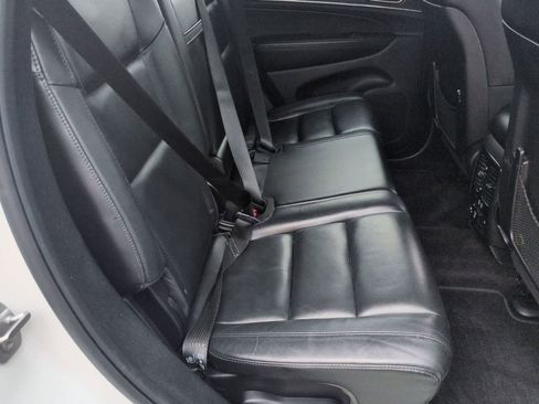 Certified 2018 Jeep Grand Cherokee Limited image 17