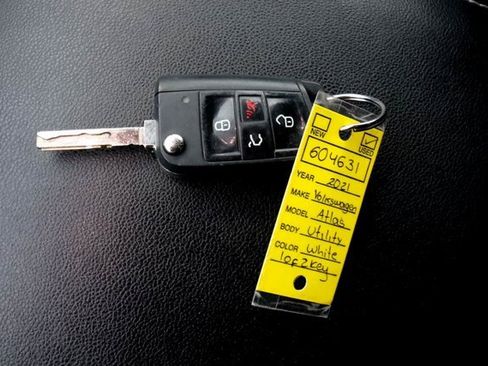 Used 2021 Volkswagen Atlas S image 10