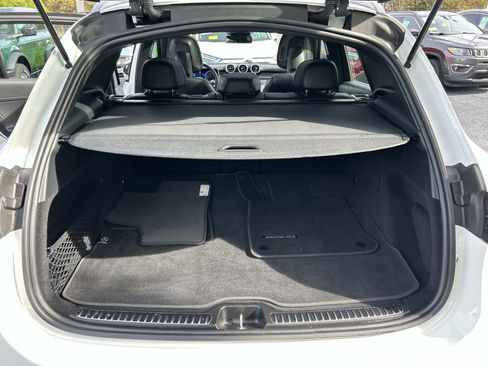 Used 2025 Mercedes-Benz GLC 43 AMG 4MATIC image 11