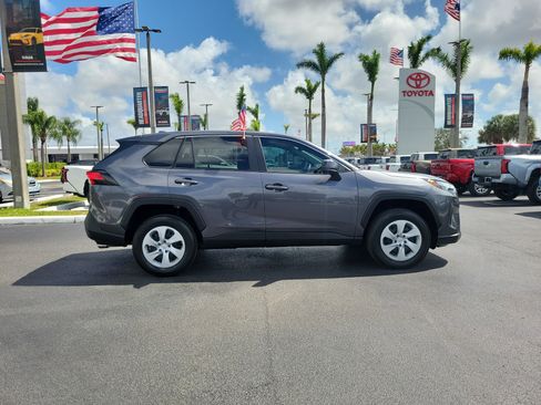 Used 2025 Toyota RAV4 LE image 13