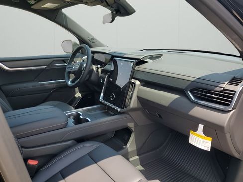 New 2026 GMC Acadia Elevation w/ Black Edition image 14